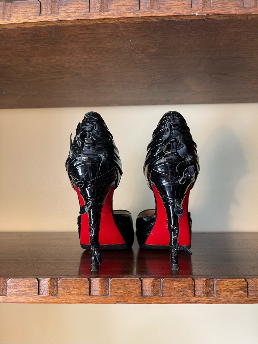 Christian Louboutin Madame Butterfly D’Orsay Black Patent Red Bottom Heels EU 38 - Picture 12 of 15